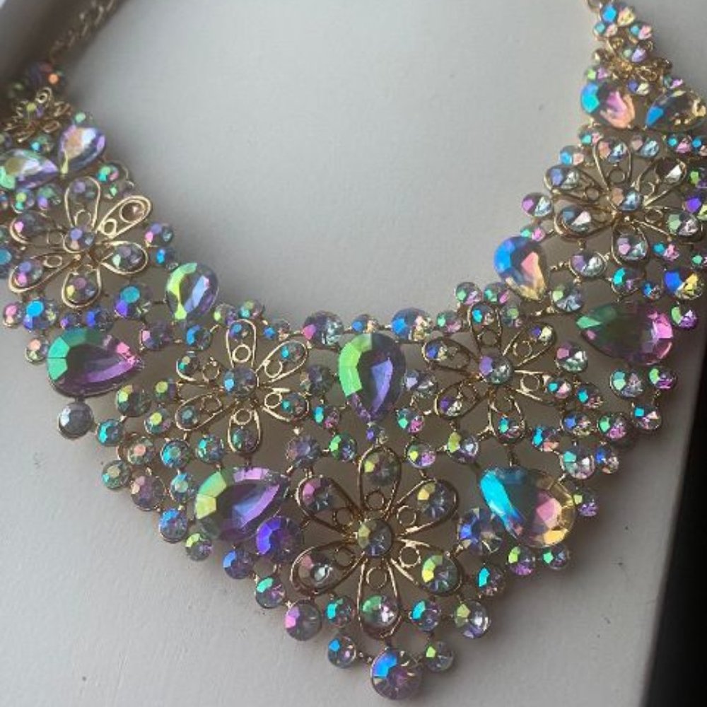 GOLD PLATED CRYSTAL CHOKER NECKALCE